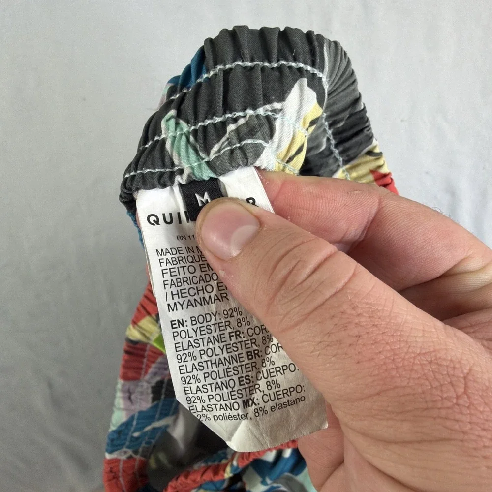 Quiksilver pastel floral aop swim trunks shorts, men's medium